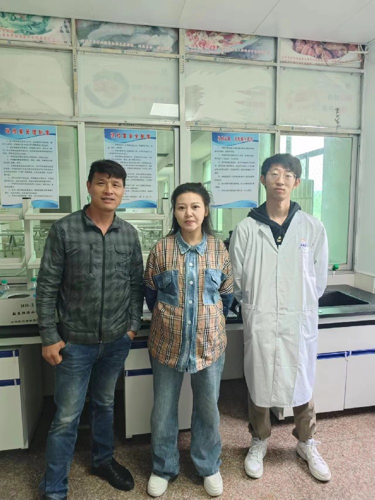 山東萊恩德食品安全檢測儀走進江西省新余市逸夫小學，為師生食品安全保駕護航